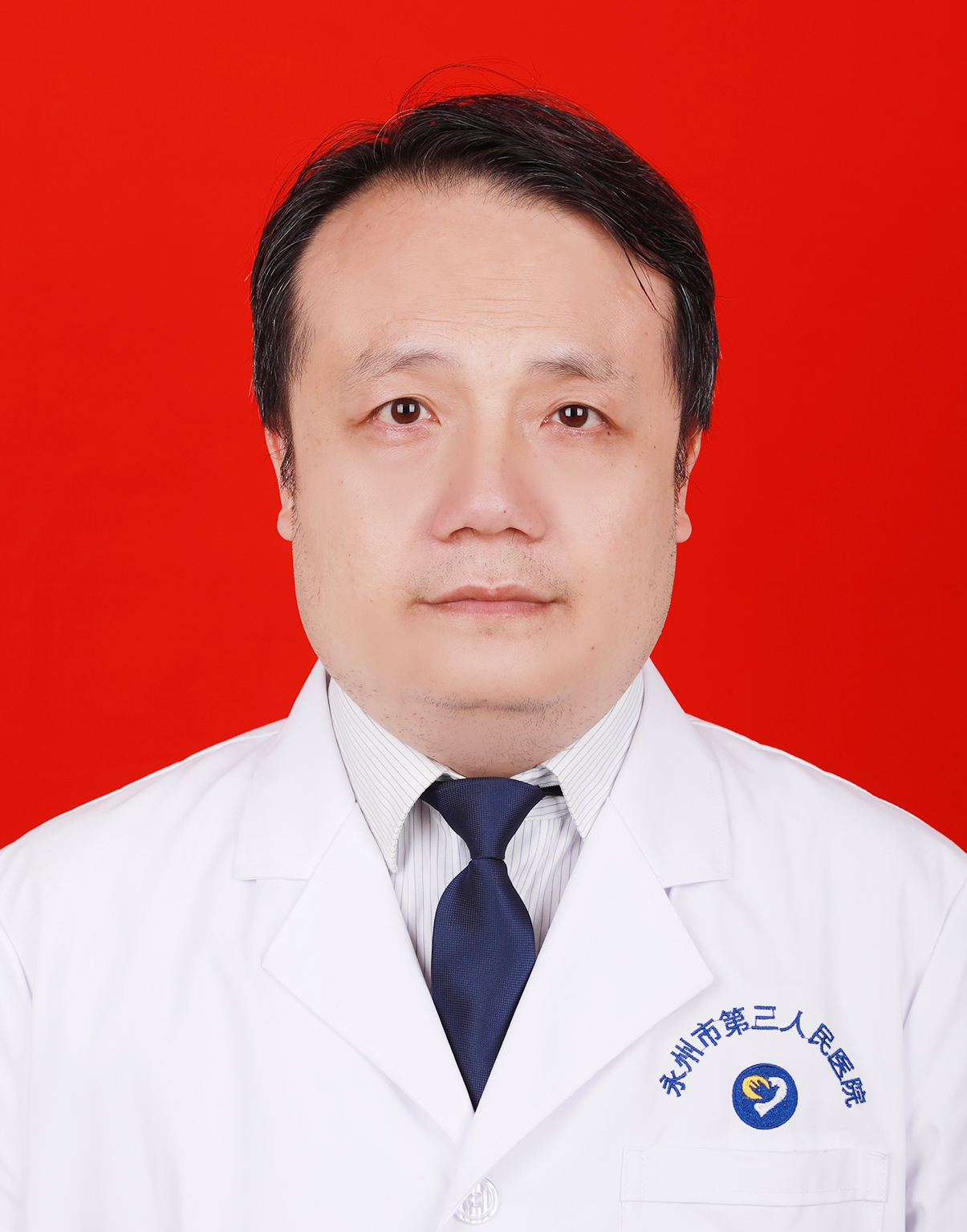 周斌