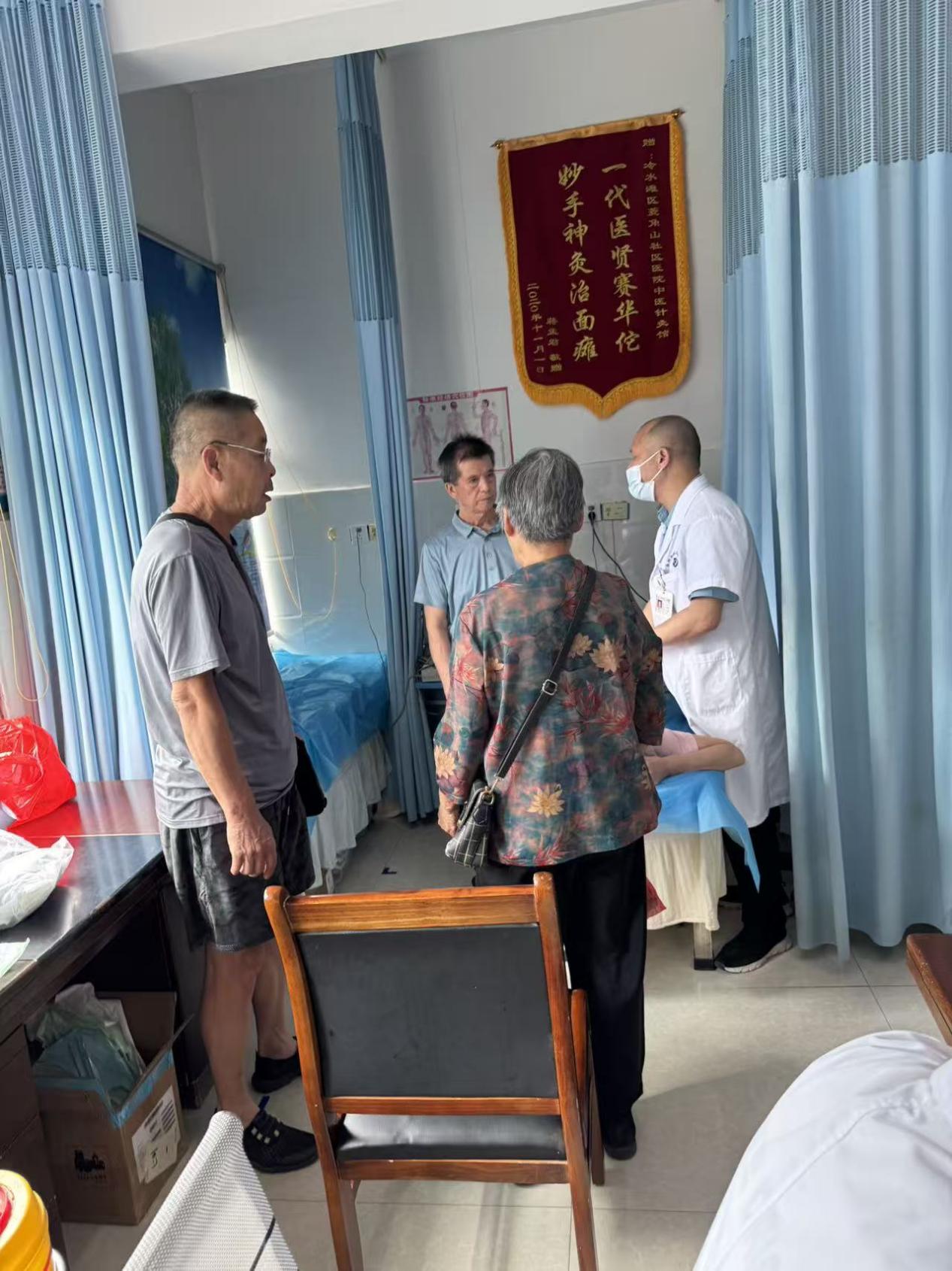 冷水滩区紧密型医共体建设│优质医疗资源下沉社区 永州居民家门口享专家服务