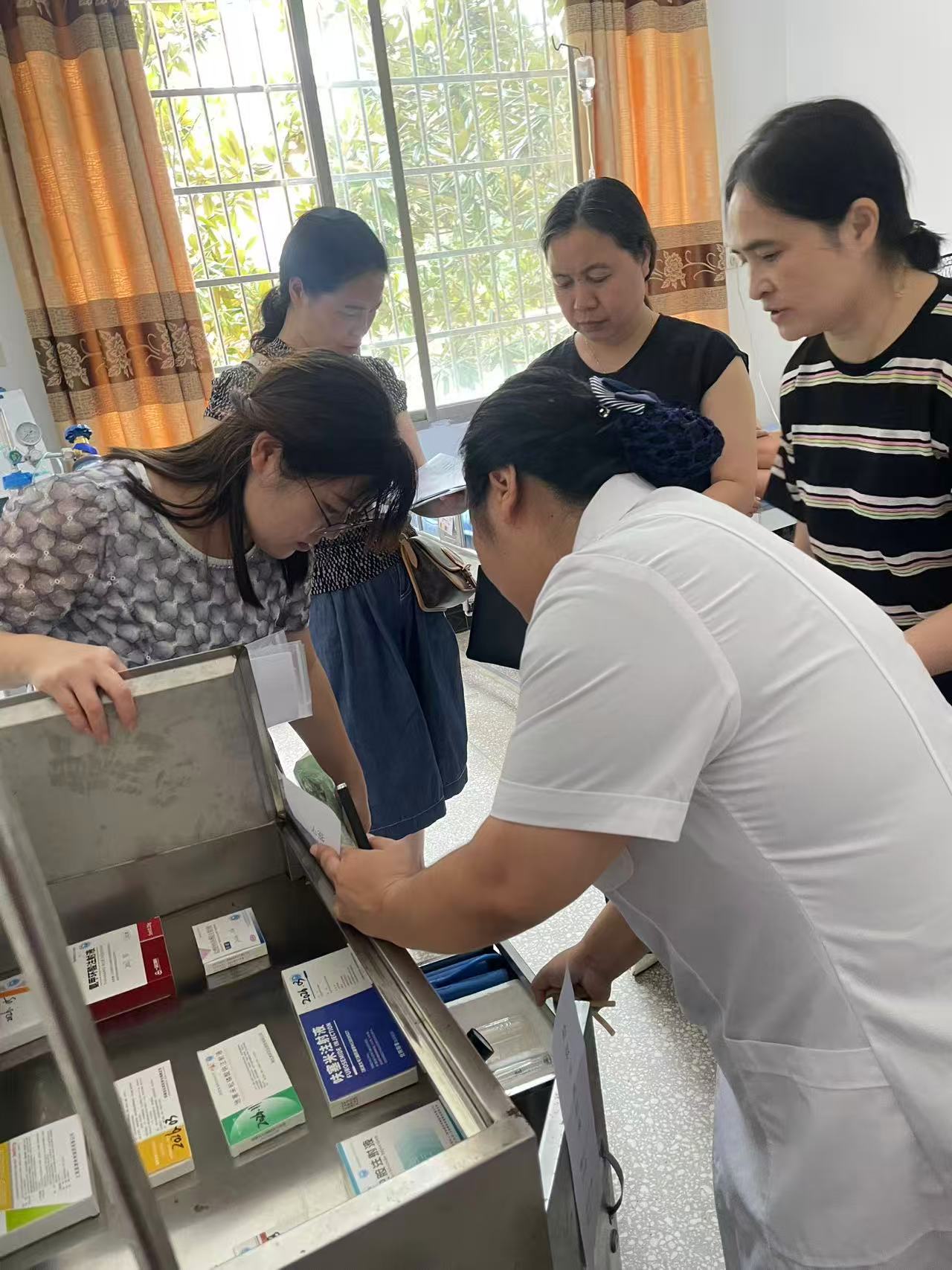 冷水滩区紧密型医共体建设|永州市三医院赴高溪市镇卫生院开展专项督查