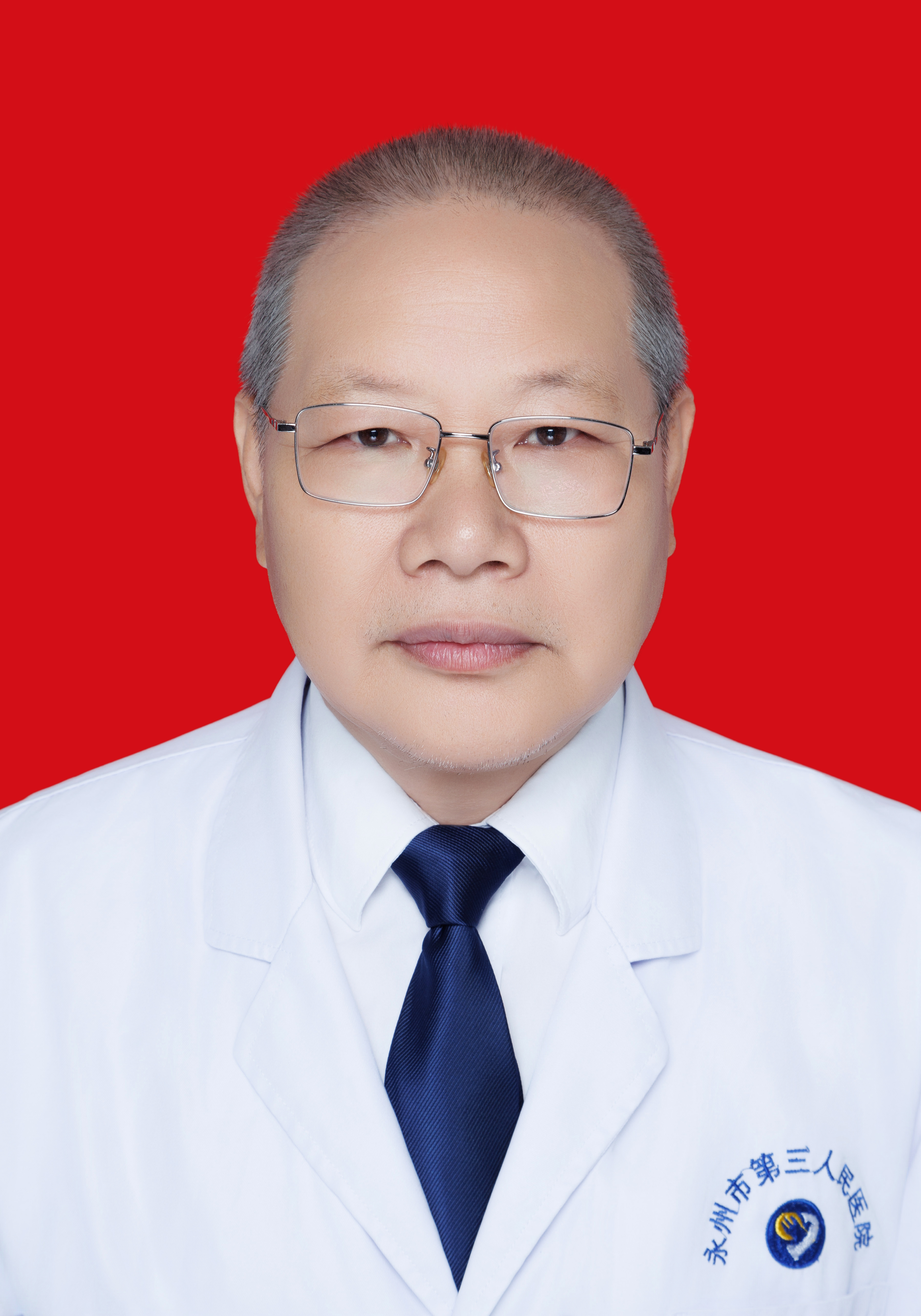 李贇
